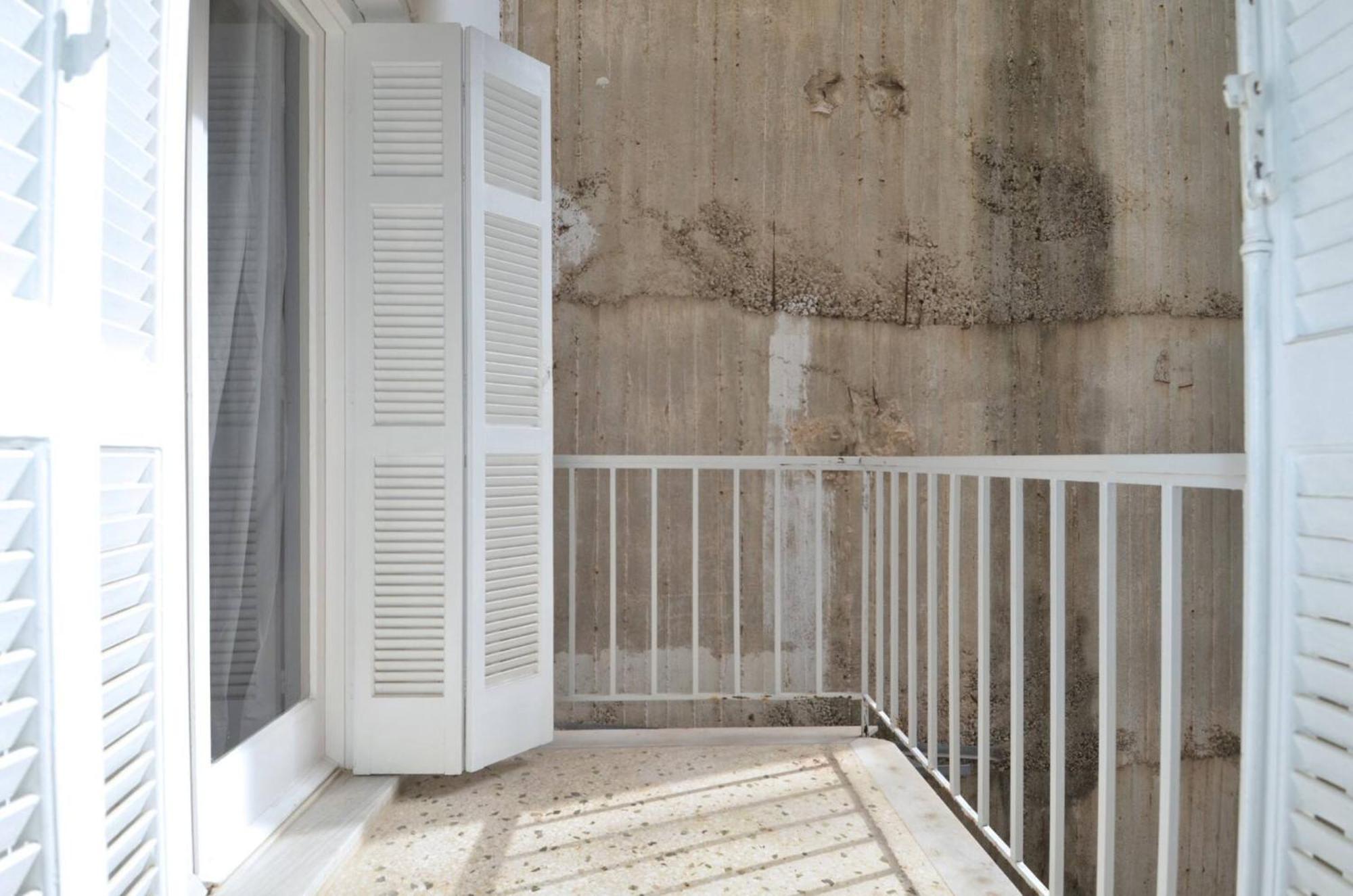 A Cozy Minimal Apartment At Koukaki, Dimitrako... Atena Exterior foto